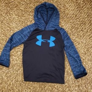 Long sleeve under armour shirt